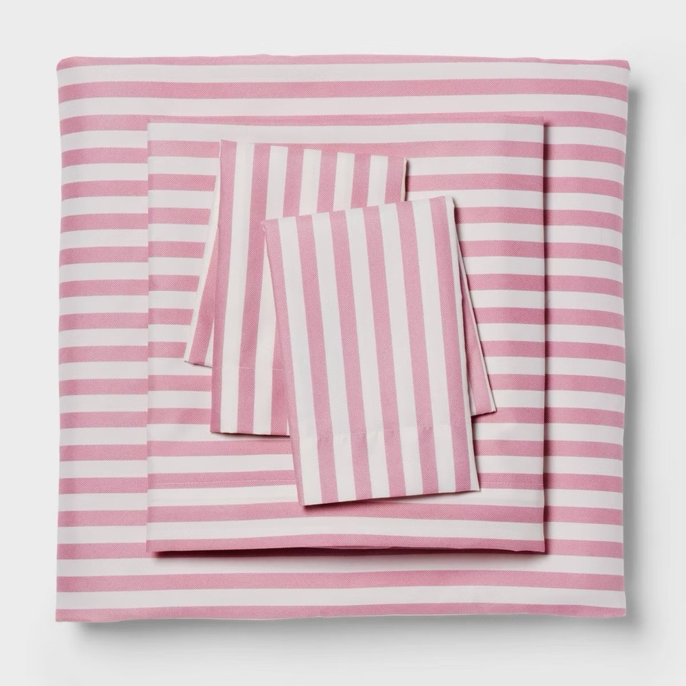 Pink and white striped bed sheet set - Queen - Picture 6 of 7